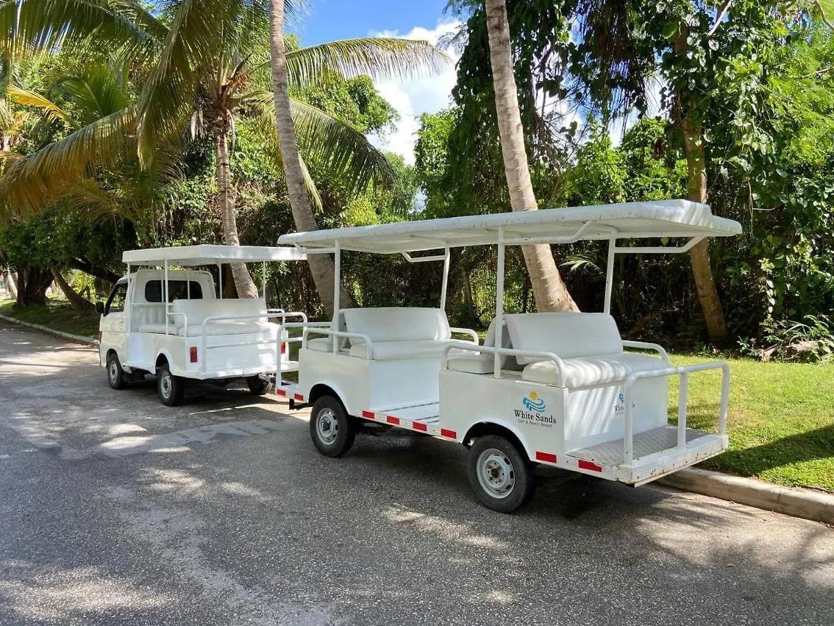 2 Rooms, 4 Beds, Pool, 5Min Beach White Sand Punta Cana Dominican Republic